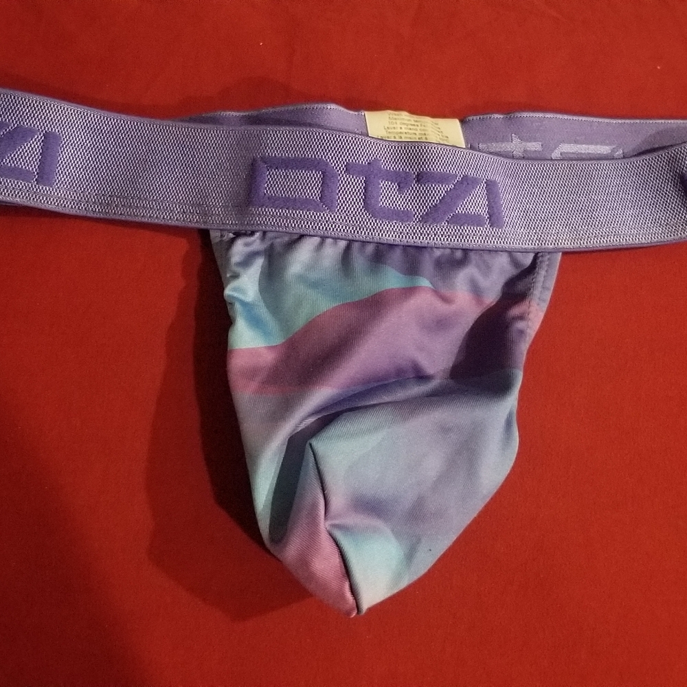 Mens thong